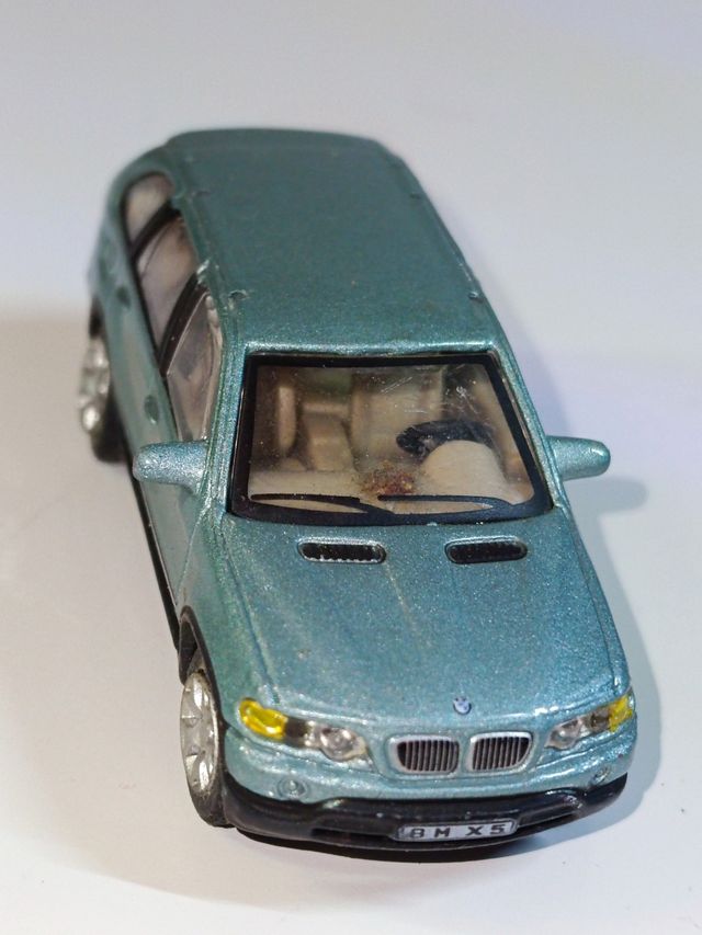 BMW X5 1/72 HONGWELL