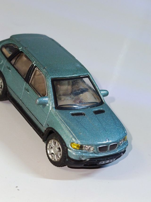 BMW X5 1/72 HONGWELL