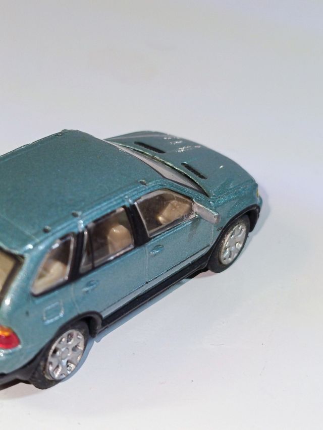 BMW X5 1/72 HONGWELL