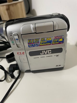 Cámara digital JVC