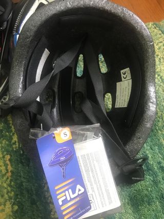 Patines niño/niña, con protectores, casco y bolsa