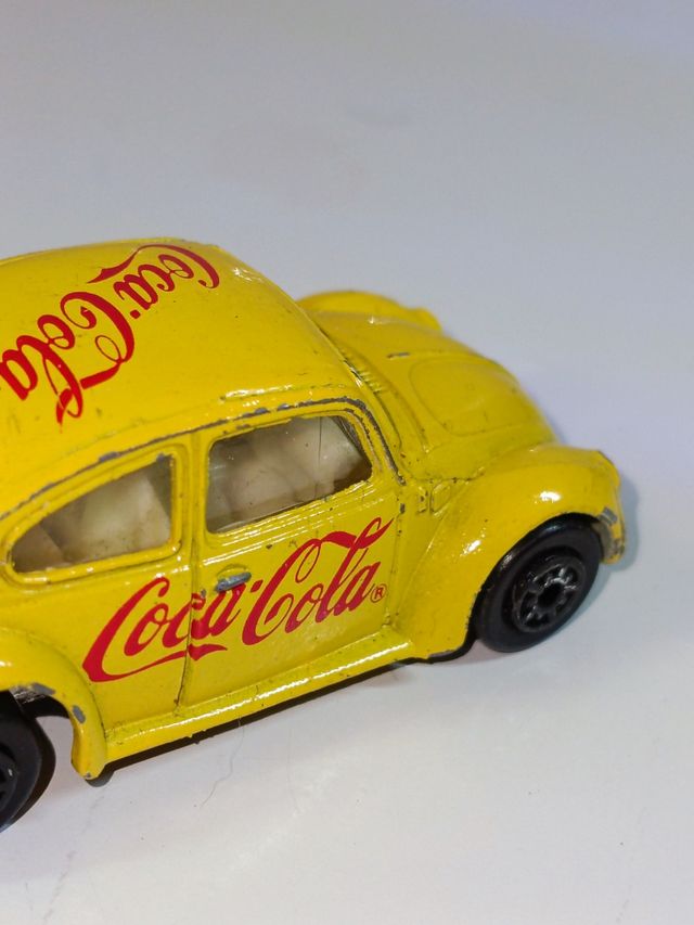 VOLKSWAGEN ESCARABAJO 1300 1/64 EDOCAR