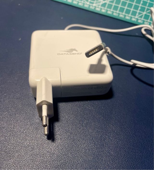 Apple MacBook Pro Caricabatteria 85 w Nuovo