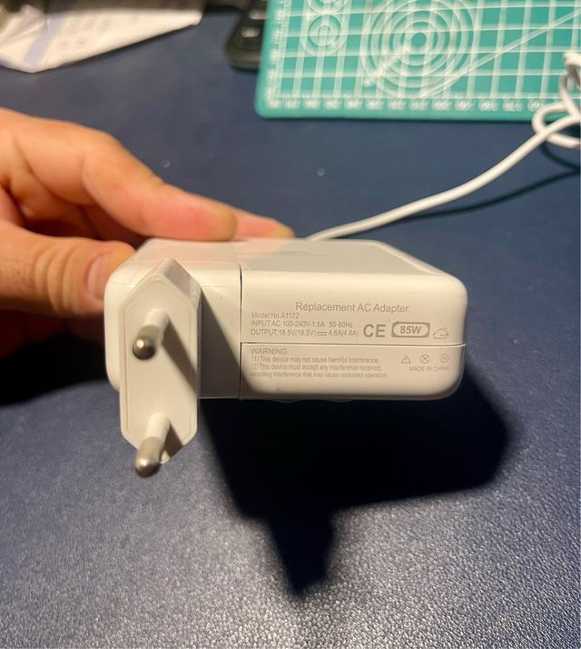 Apple MacBook Pro Caricabatteria 85 w Nuovo