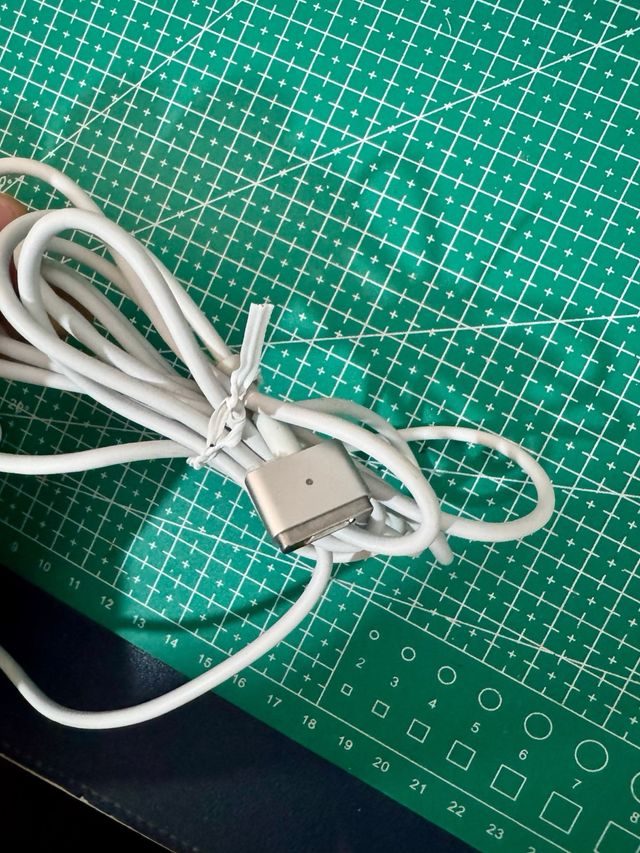 Apple MacBook Pro Caricabatteria 85 w Nuovo