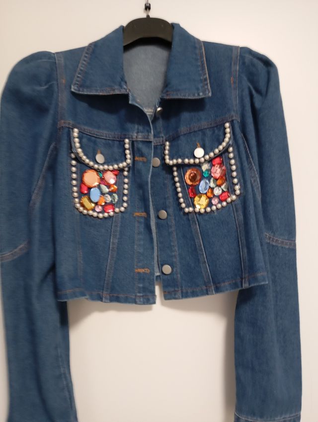 Chaqueta tejana torera con pedrería