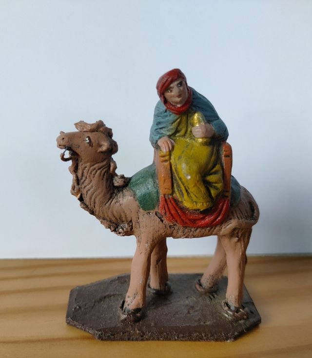 Figuras Reyes+pajes Belén antiguas