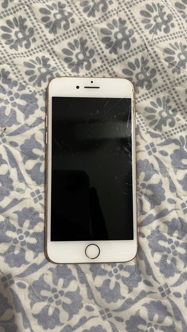 Iphone 8 para piezas o arreglar