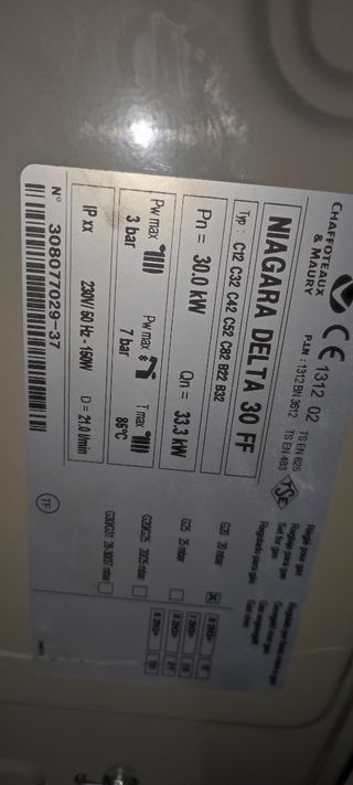 Caldera de gas con acumulador