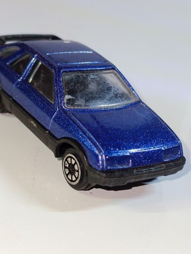 FORD SIERRA 1/64