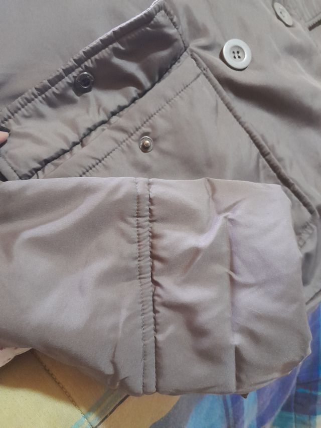 Gabardina Acolchada cruzada.