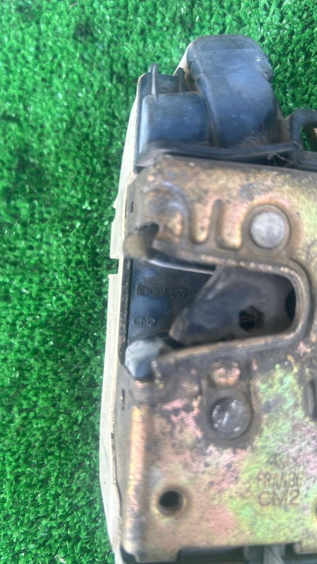 serratura anteriore destra volkswagen golf 3