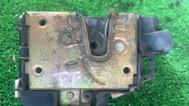 serratura anteriore destra volkswagen golf 3