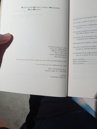 Derecho y memoria histórica (Spanish Edition)