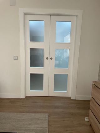 PUERTAS DE PASO A MEDIDA . 