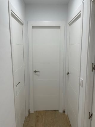 PUERTAS DE PASO A MEDIDA . 
