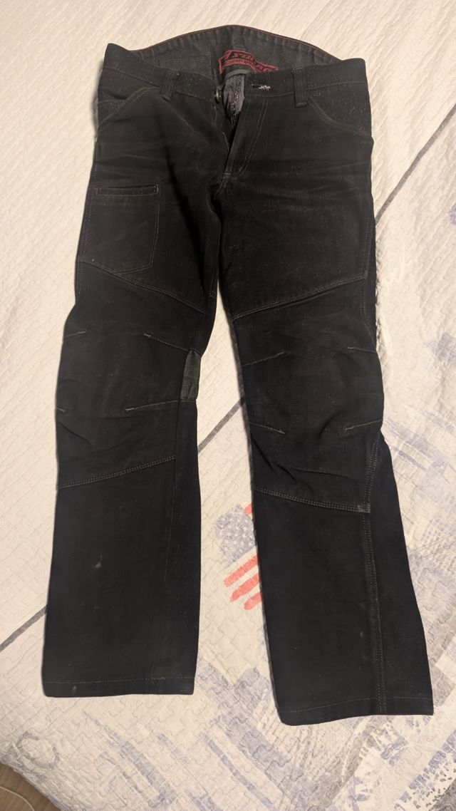 Pantalón vaquero moto squad