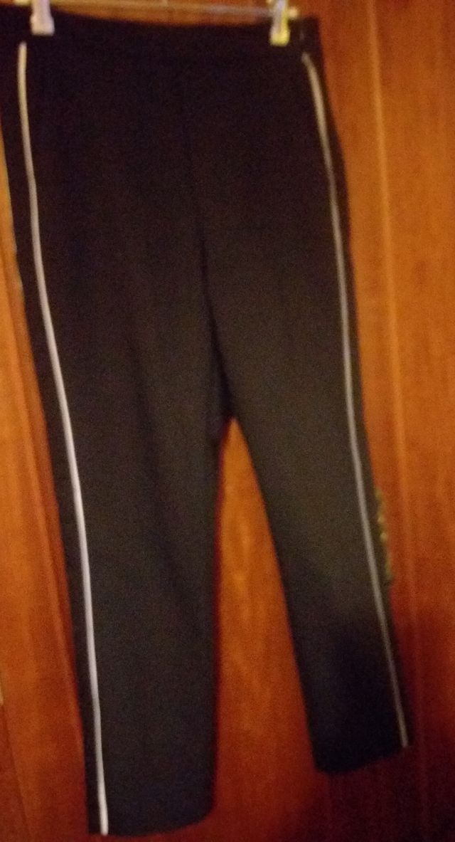 Pantalón negro Zara*