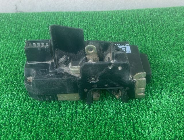 serratura anteriore sinistra opel vectra 90585021