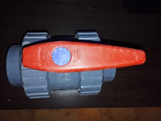 Válvula encolar PVC diámetro 63