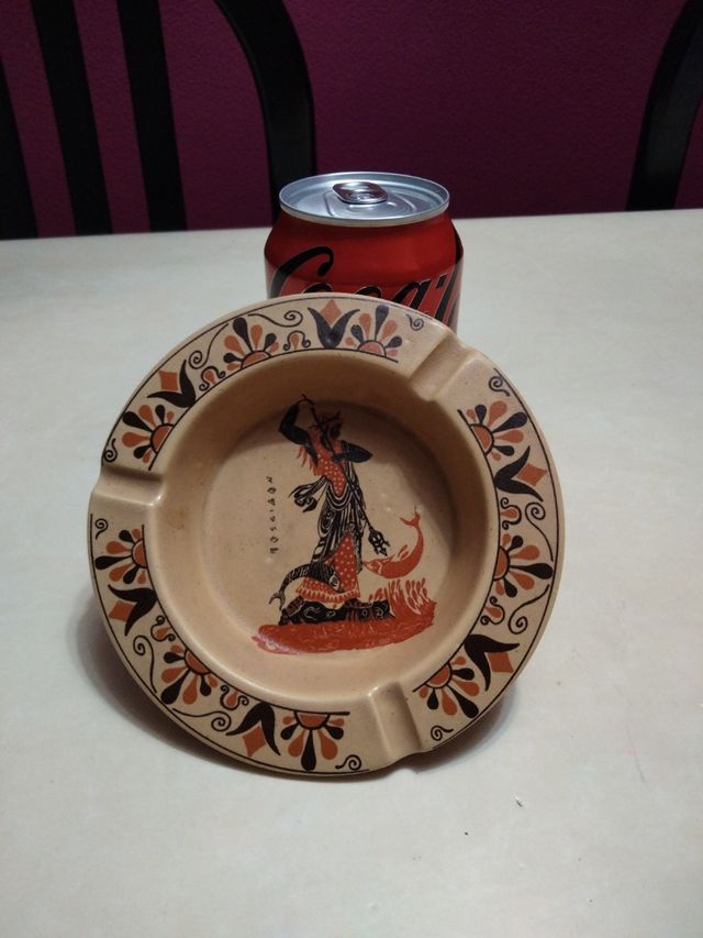 CINZEIRO DE CERÂMICA GREGA