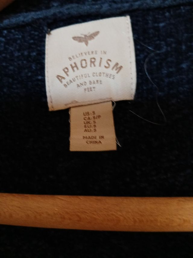 Maglioncino nero in ciniglia