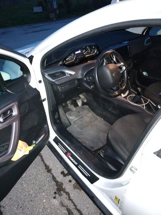 Peugeot 2008 2015