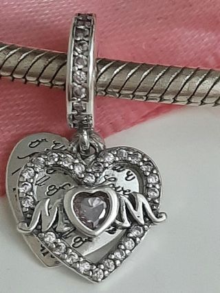 Charm Mom en plata de ley S 925.