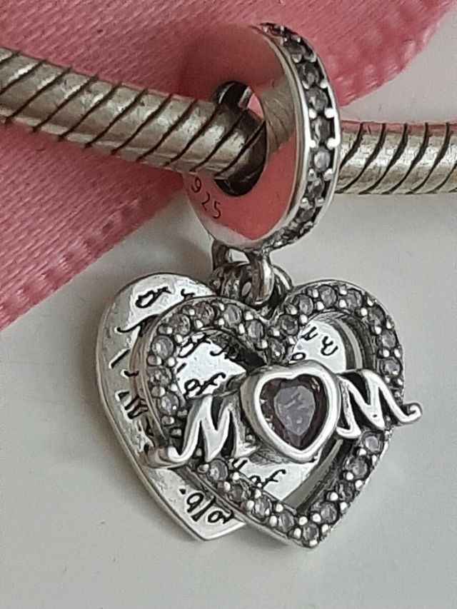 Charm Mom en plata de ley S 925.