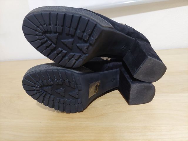 Botines marca Gadea talla 37 piel serraj