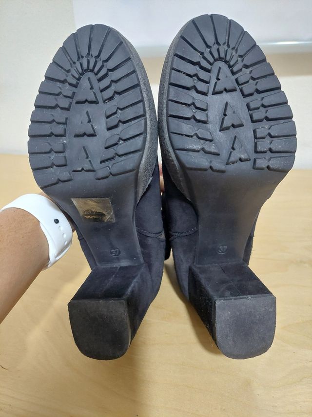 Botines marca Gadea talla 37 piel serraj