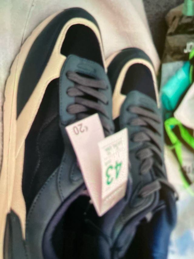 Zapatillas primarl azul y blancas