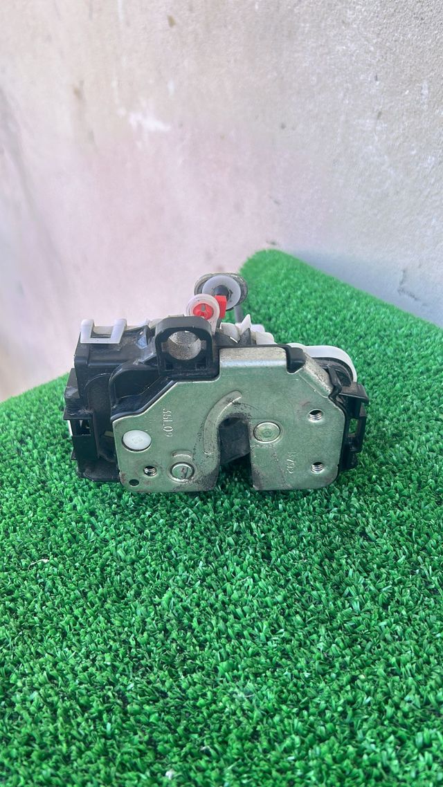 serratura anteriore sinistra fiat 500 5 pin