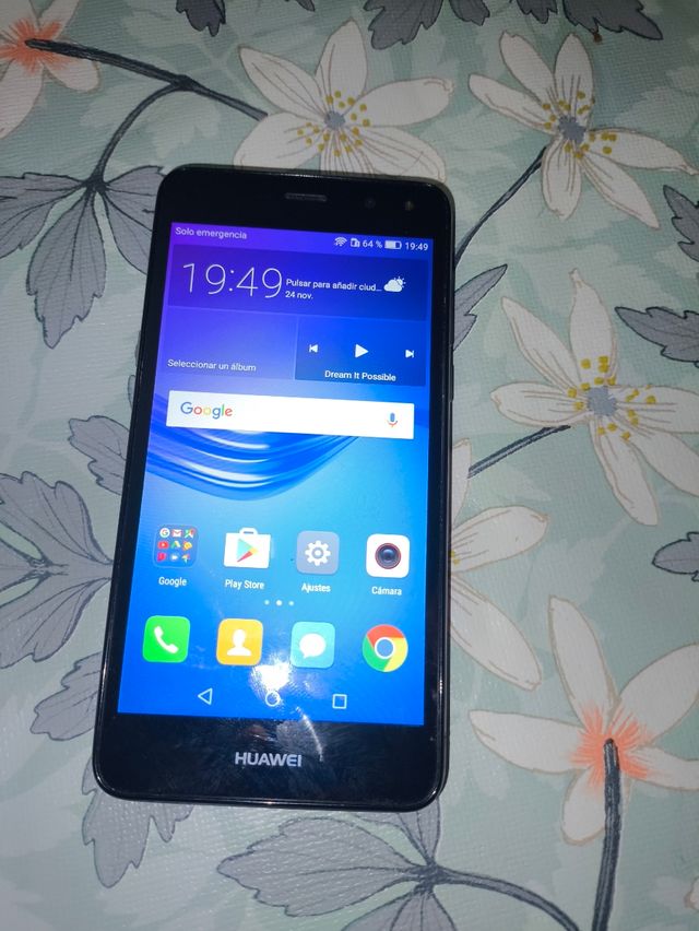 Huawei Y6 (2017) + Huawei P Smart