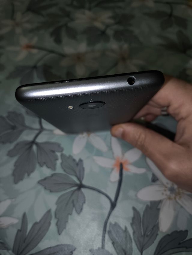 Huawei Y6 (2017) + Huawei P Smart