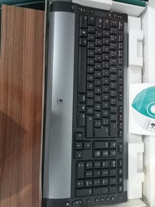 Teclado y ratón inalambrico 