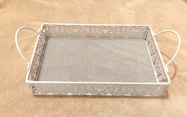 Bandeja blanca metal