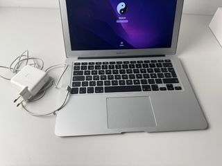 Macbook Air 13 i5 4GB RAM SSD 256GB