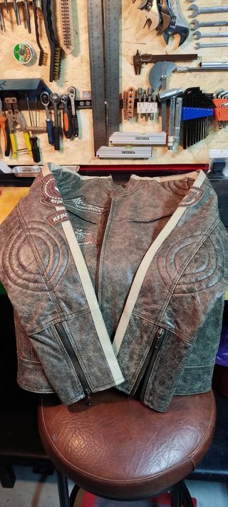 CAZADORA TIPO AVIADOR. Talla M.