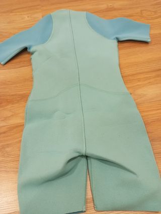 Neopreno infantil 6 años Talla 115-124cm