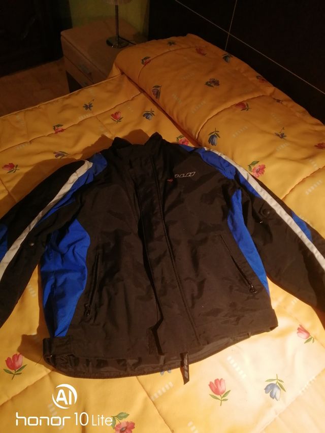 Vendo traje de moto