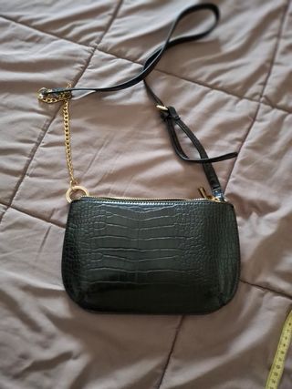 Bolso Stradivarius 