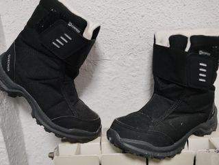 BOTAS NIEVE NIÑO/A TALLA 35