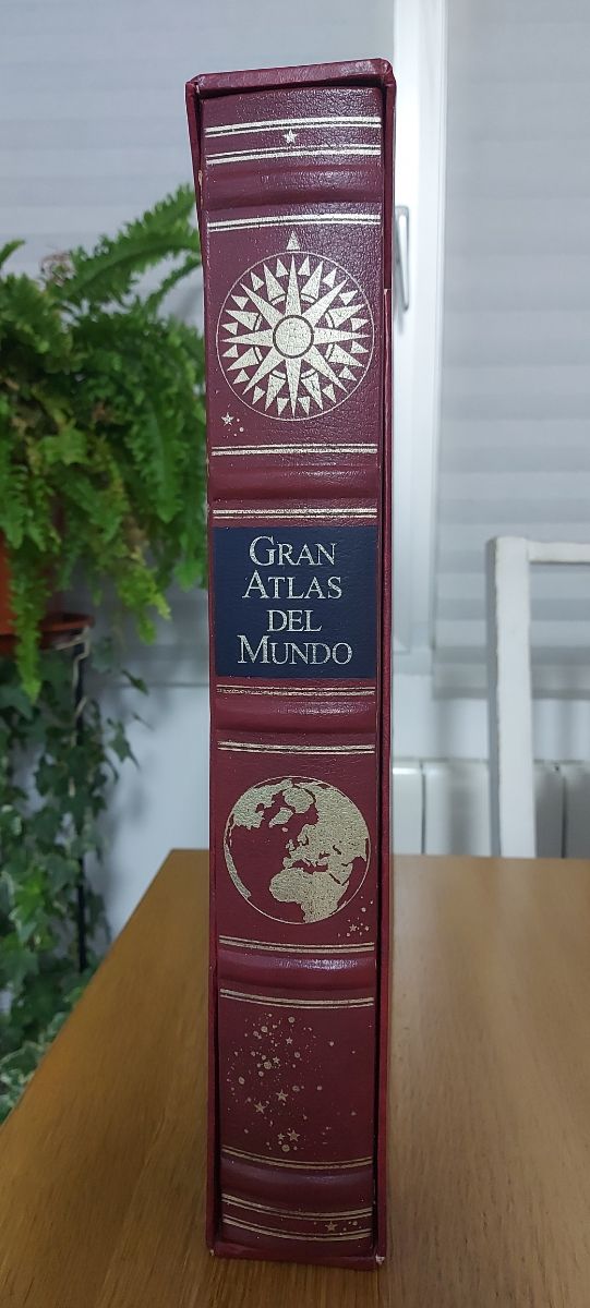 Gran Atlas Del Mundo De Rand McNally.