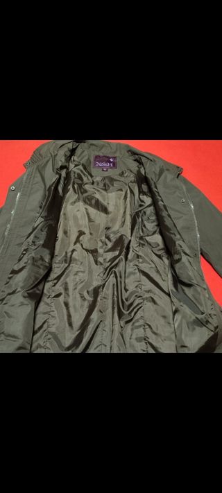 Parka de color marrón chocolate. M.