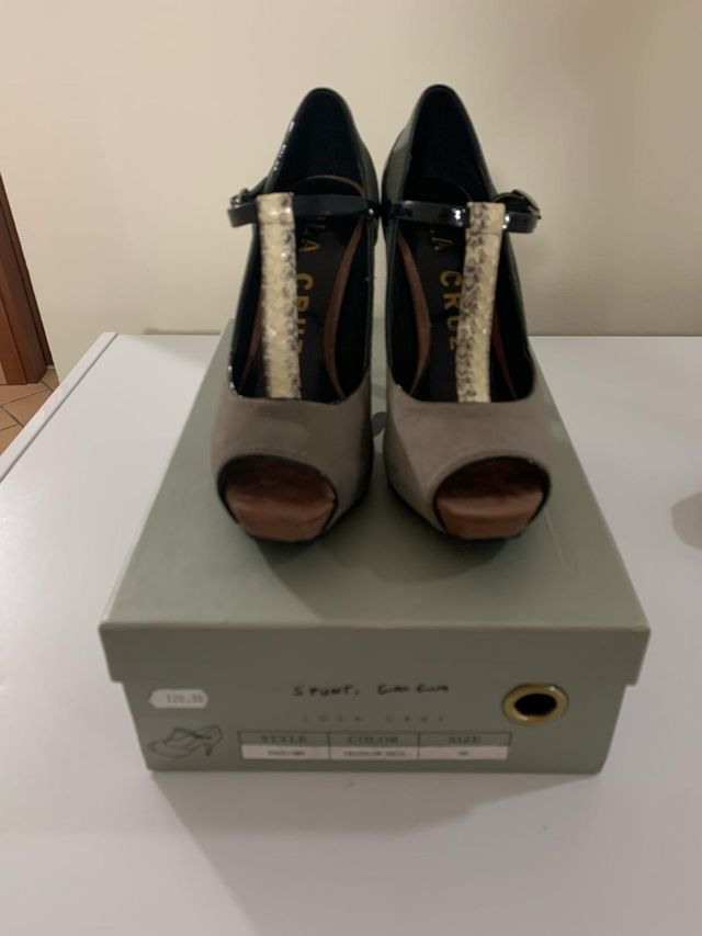 Scarpa spuntata Emanuela passeri