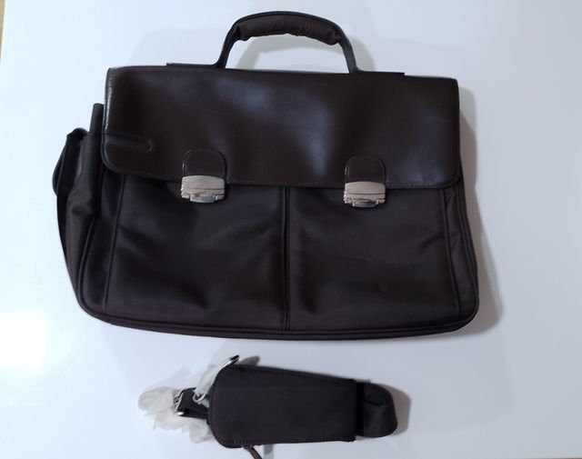 Maletín portaportatil Piquadro 