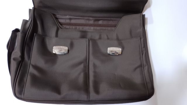 Maletín portaportatil Piquadro 