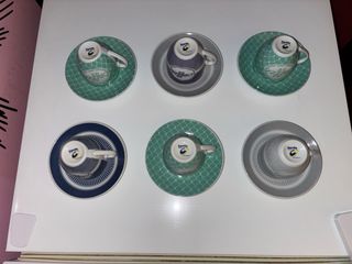 Servizio da 6 TAZZINE DA CAFFÈ+6 PIATTINI NUOVI AB
