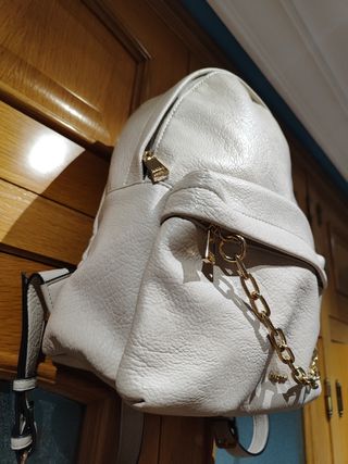 Mochila color blanco hielo (PARFOIS)